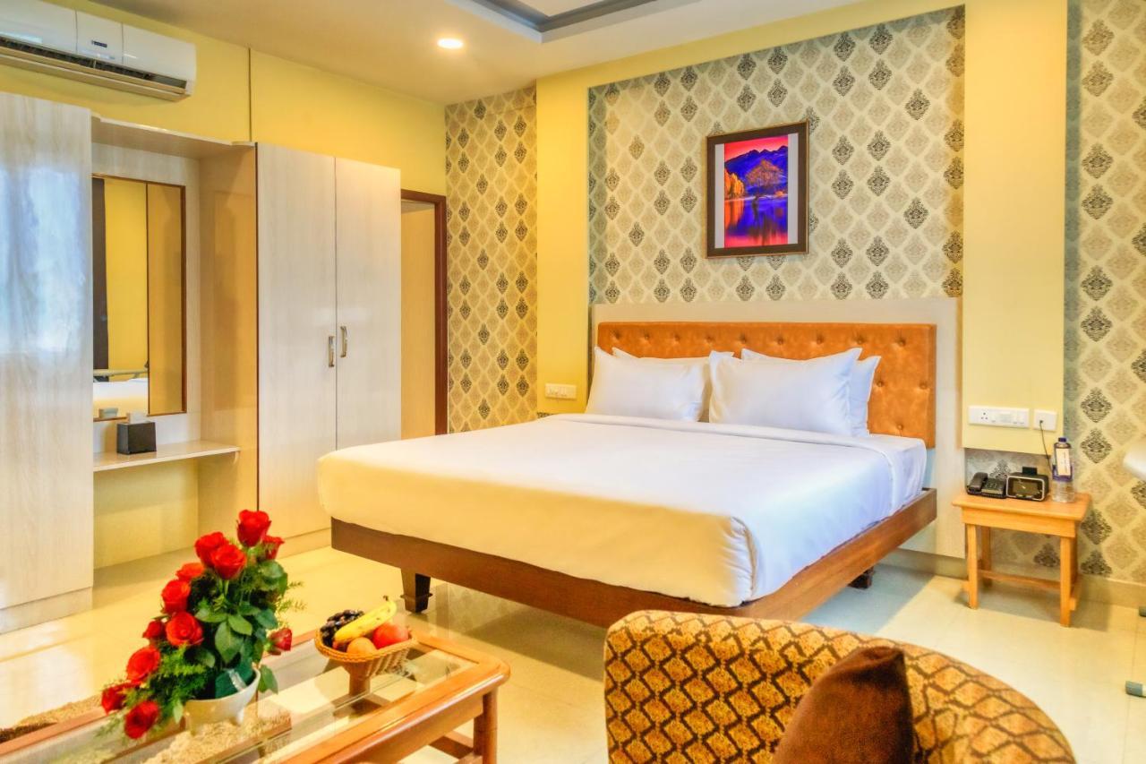 Hotel Royal Grande Vellore Dış mekan fotoğraf