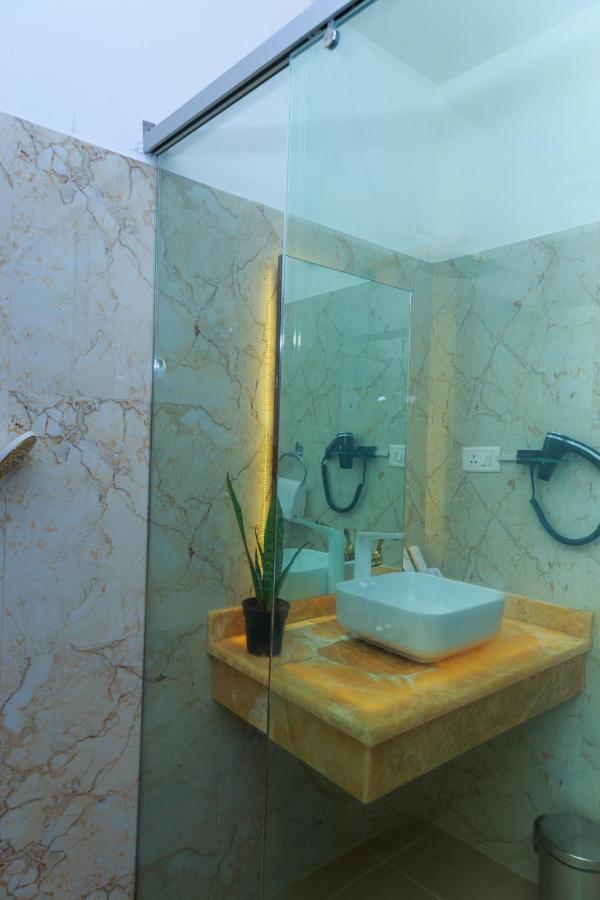 Hotel Royal Grande Vellore Dış mekan fotoğraf